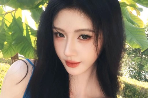 关晓彤被内涵潜规则：更可怕的是所有人都在等塌房