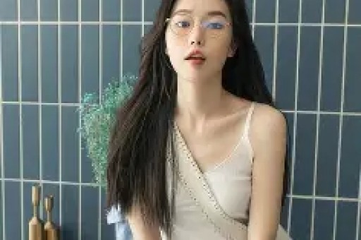 历届中超冠军榜：恒大实德8星泰山海港申花追赶京汉苏深春5队捧杯